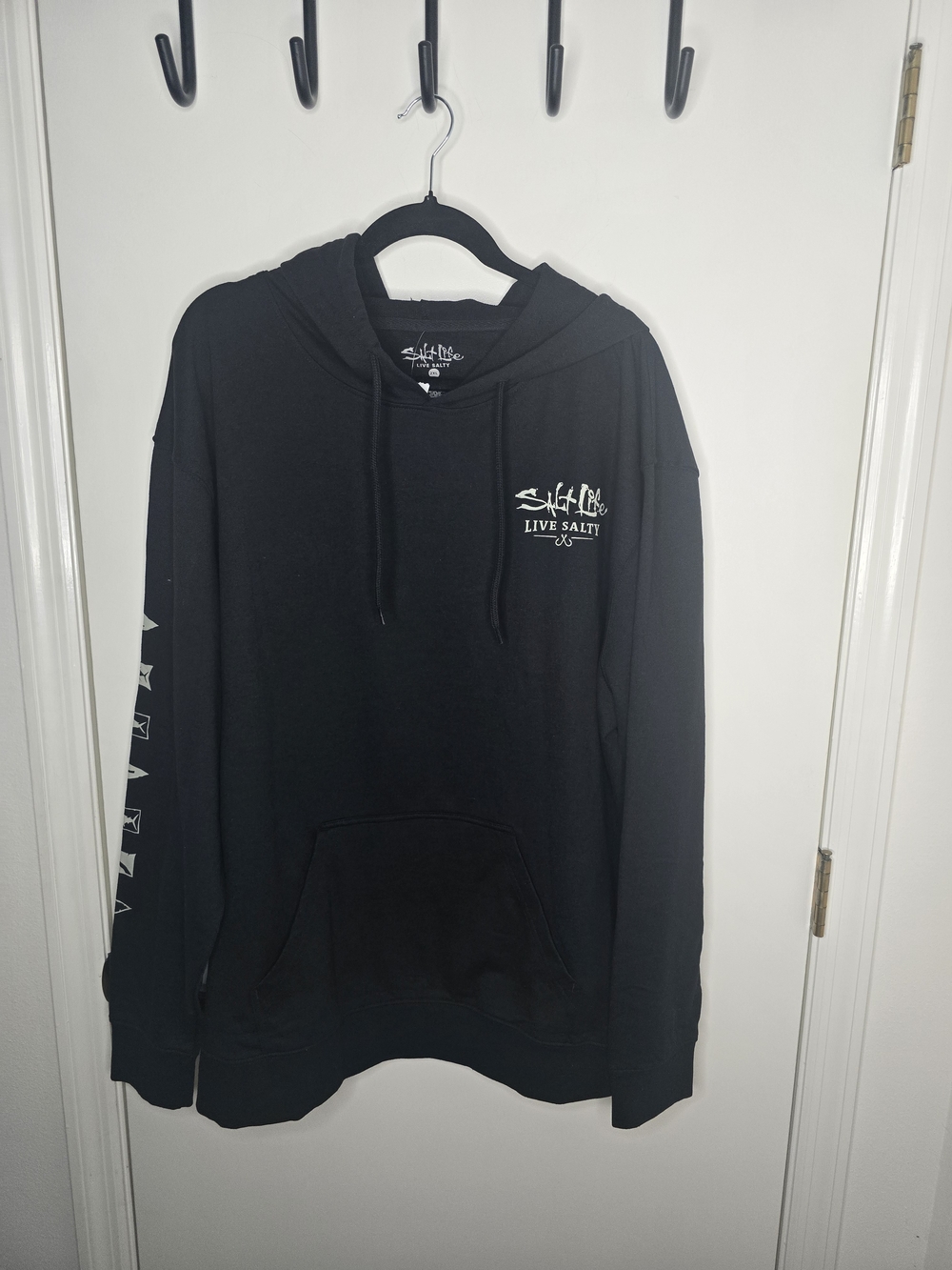 Salt Life Men's Live Salty Black Pullover Hoodie NWOT